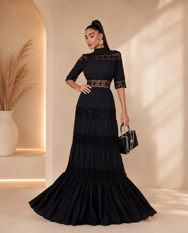Vestido Longo com Renda Franzido