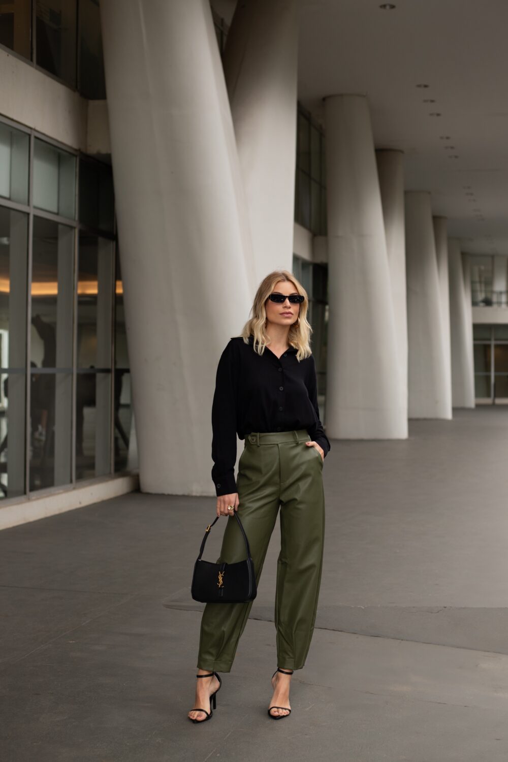Calça PU Slouchy SL