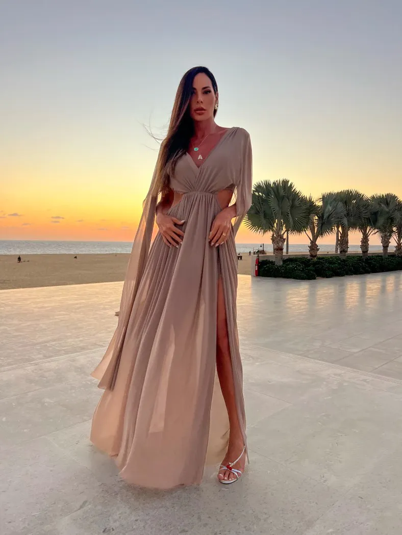 Vestido Longo em Tule Decote V - Imagem 8