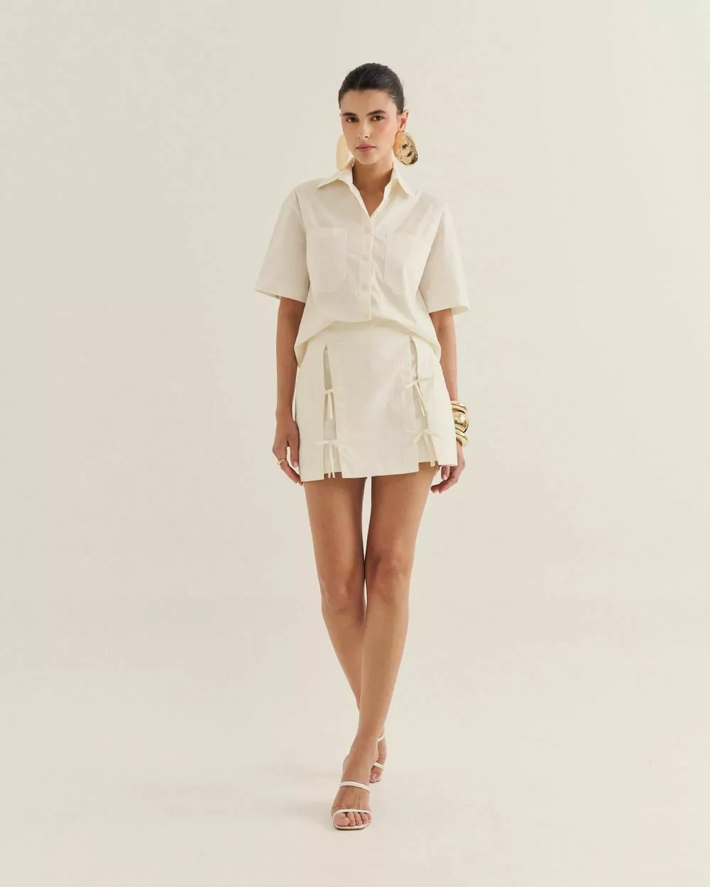 Shorts Saia com Detalhe Fita DL