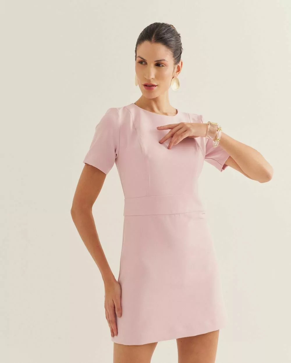 Vestido Curto Alfaiataria com Manguinha